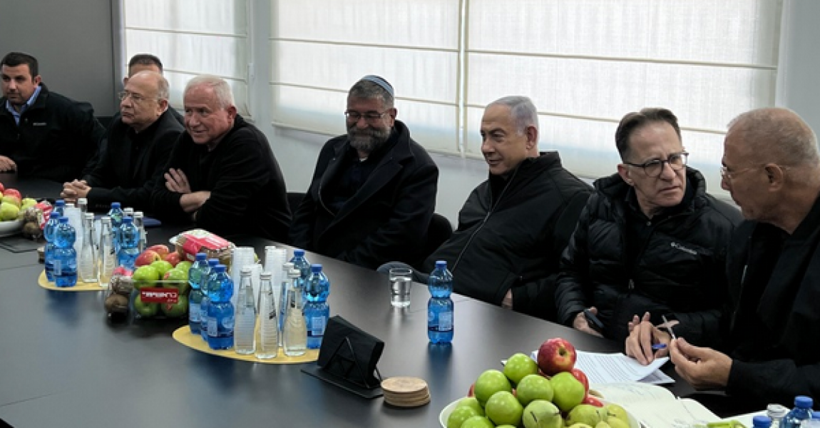 Netanyahu, Golan Tepeleri ve Yukarı Celile çiftçileri ile bir araya geldi