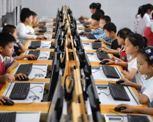 Çin'de 184 ilk ve ortaokul, yapay zekâ eğitim üssü seçildi