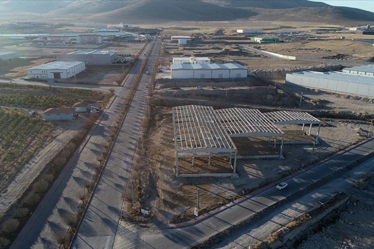 Kayseri'de 30 bin nüfuslu ilçede son bir yılda 35 fabrikanın temeli atıldı