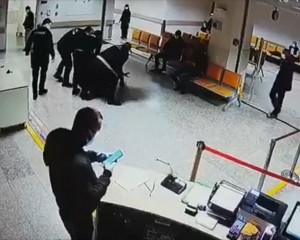 Samsun'da doktora bıçaklı saldırı girişimi