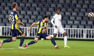Fenerbahçe Giresunspor'u Tek Golle Geçti