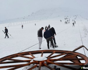 Güneydoğu'nun 'Uludağ'ında Kayak Sezonu Açıldı