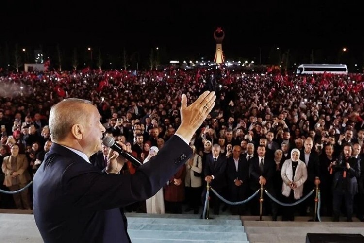 Türkiye Futbol, Basketbol ve Voleybol Federasyonları, Cumhurbaşkanı Erdoğan'ı kutladı