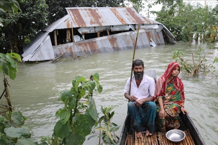 Bangladeş'in kuzeydoğusundaki sellerde 3 milyon kişi yerinden oldu