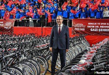 Bakan Kasapoğlu: 2022'de Türk sporcular tam 51 branşta 6 bin 127 madalyayı bu millete kazandırdılar