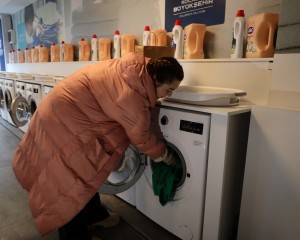 Öğrenci dostu Büyükşehir'in çamaşırhane hizmeti
