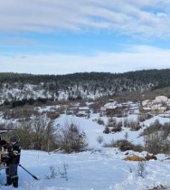Karabük'te fırtınada direklerin devrilmesi nedeniyle 18 köye elektrik verilemiyor