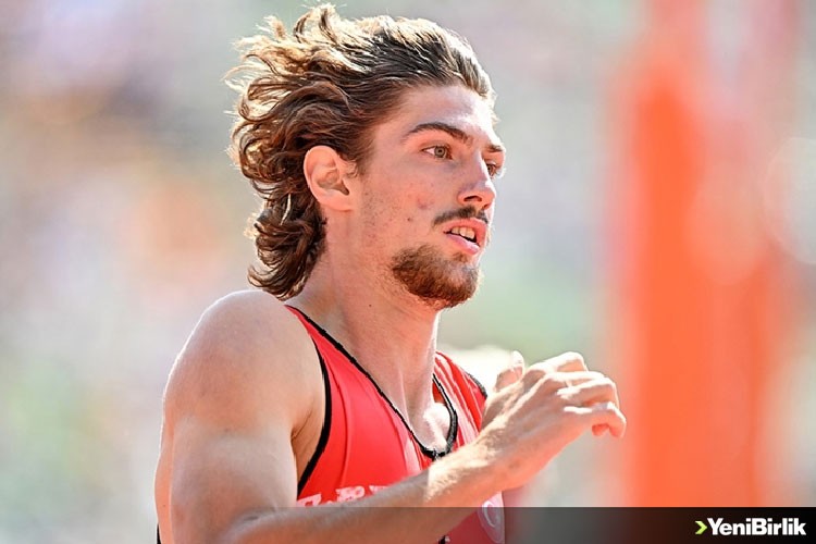 Milli atlet İsmail Nezir, 2022 Balkanlar'da "Yılın yükselen yıldızı" seçildi