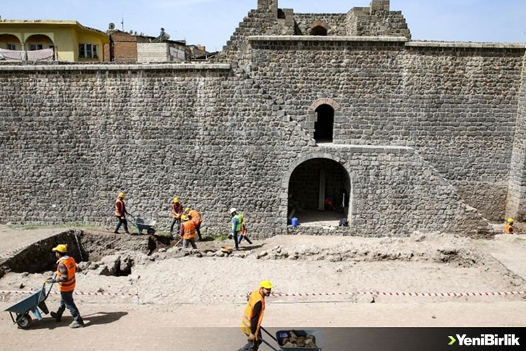 Diyarbakır'da yaklaşık 2 bin yıllık Roma yolu gün yüzüne çıkartılacak