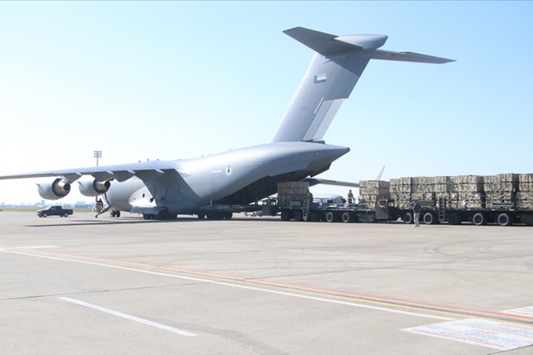 BAE, Türkiye ve Suriye'deki depremzedeler için 236 uçak yardım malzemesi gönderdi