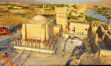 Ilısu Barajı'ndanki Tarihi Yapıların Taşınma Süreci Devam Ediyor