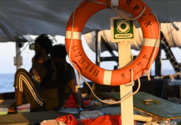 BM, Libya açık denizlerinde gemilerin göçmen kaçakçılığına karşı denetlenmesi yetkisinin süresini uzattı