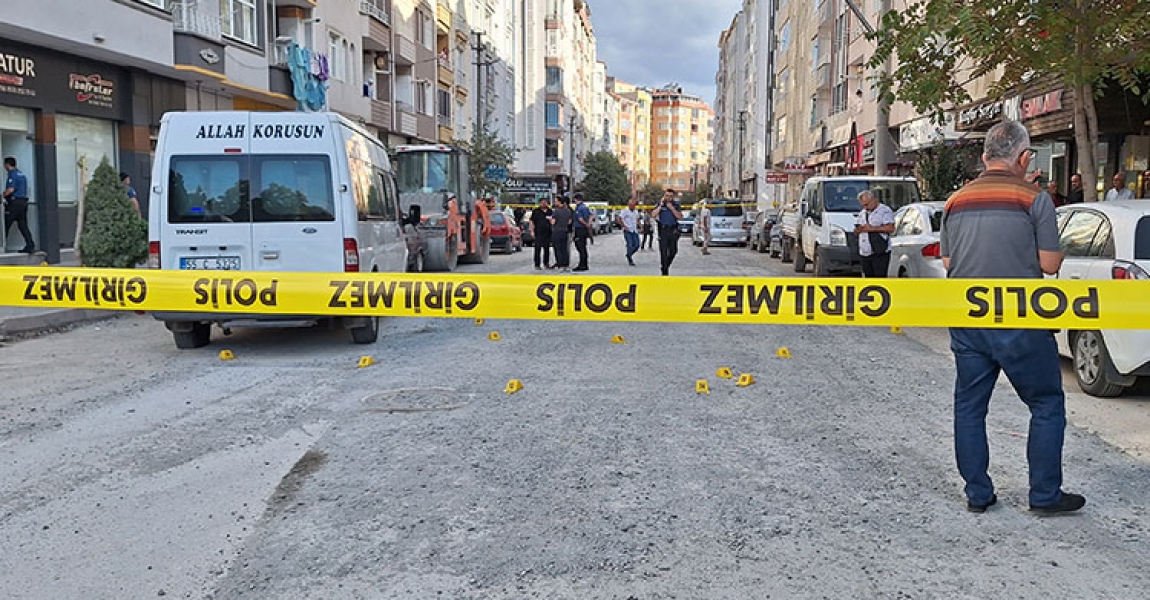 Samsun'da servis taşımacılığıyla ilgili çıkan silahlı kavgada 1 kişi yaralandı