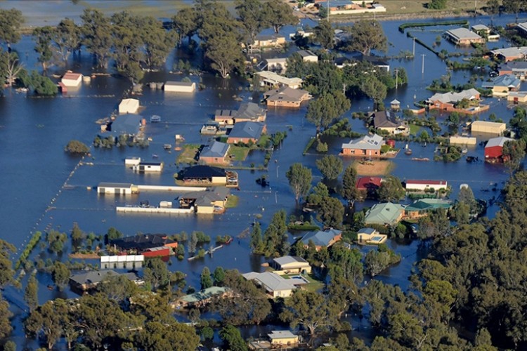 Avustralya'nın Sydney kentinde seller nedeniyle 85 bin kişi için tahliye kararı verildi