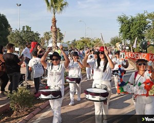 Adana'da kadınların kurduğu bando takımı festivallere renk katıyor
