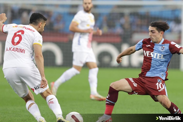 Trabzonspor - Kayserispor karşılaşmasında ilk yarı golsüz sona erdi