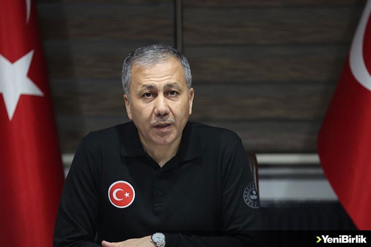Bakan Yerlikaya, Zonguldak'ta iletişimin kesildiği geminin battığını bildirdi