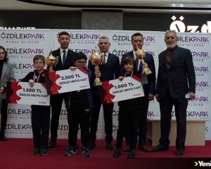 Satranç Şampiyonları ÖzdilekPark Bursa Nilüfer'de Kıyasıya Yarıştı