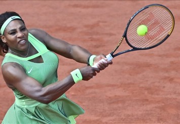 Serena Williams yılın ilk tekler galibiyetine Kanada Açık'ta ulaştı