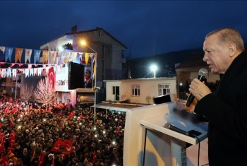 Cumhurbaşkanı Erdoğan: Depremin izlerini birer birer siliyoruz