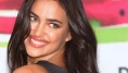Irina Shayk makyajsız yakalanmamak için olay çıkardı!