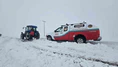 Yoğun kar altında zamanla yarış: Evde doğum yapan anne ve bebeği kurtarıldı!