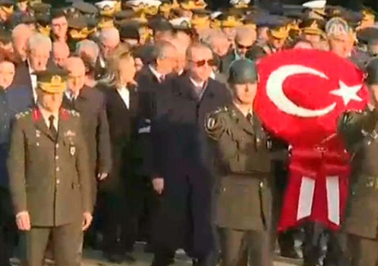 Devlet erkanı Anıtkabir'de