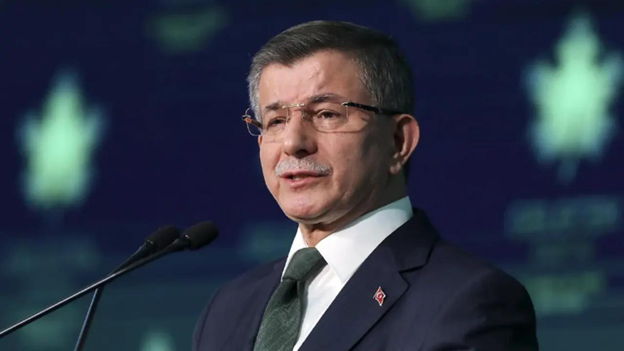 Davutoğlu, Meclis'in İsrail'e boykot kararını 'şov' olarak nitelendirdi, yeterli bulmadı