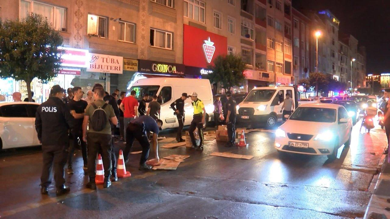 Polis memuru, yolun karşı tarafına geçmeye çalışan kişiye çarptı