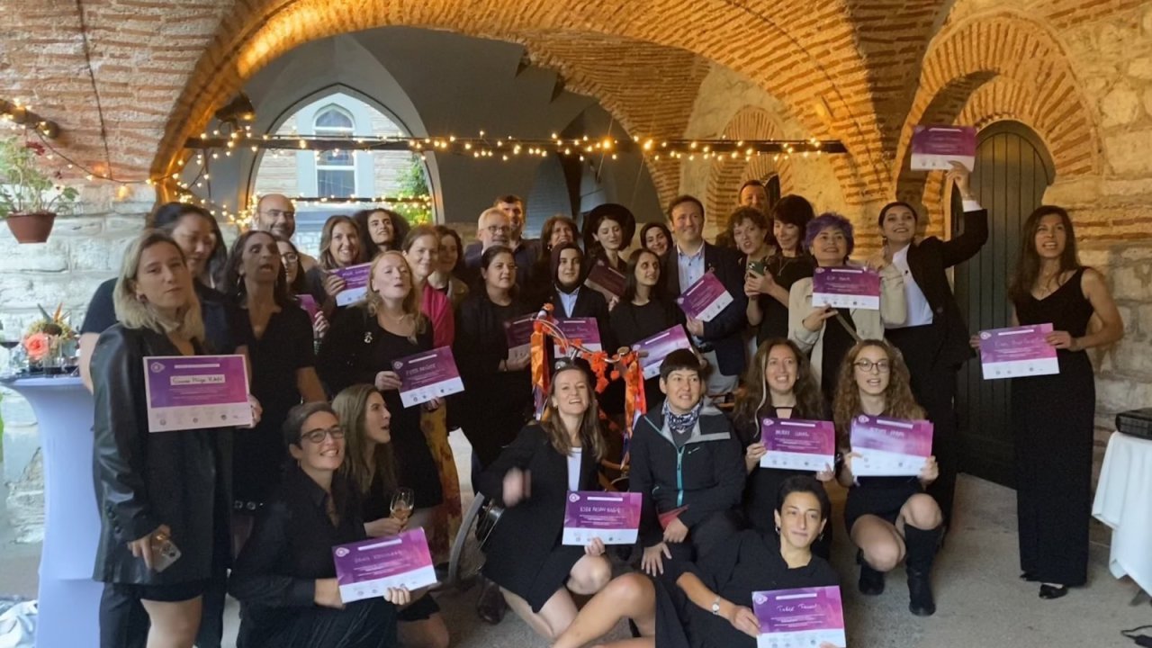 Başkonsolostan Maltepeli kadınlara sertifika