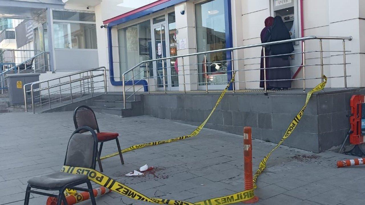 Annesi ile ilişkisi olduğunu düşündü: Eski ev sahibini bıçakladı