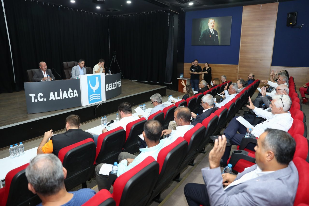 Aliağa Belediyesi kasım ayı oturumu yapıldı