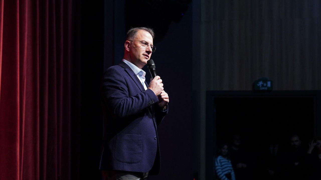 Mehmet Murat Çalık: 3 Aralık Dünya Engelliler Günü bir farkındalık günüdür