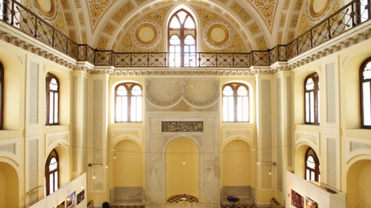 Yunanistan, bayram namazı için 100 yıl sonra cami açtı