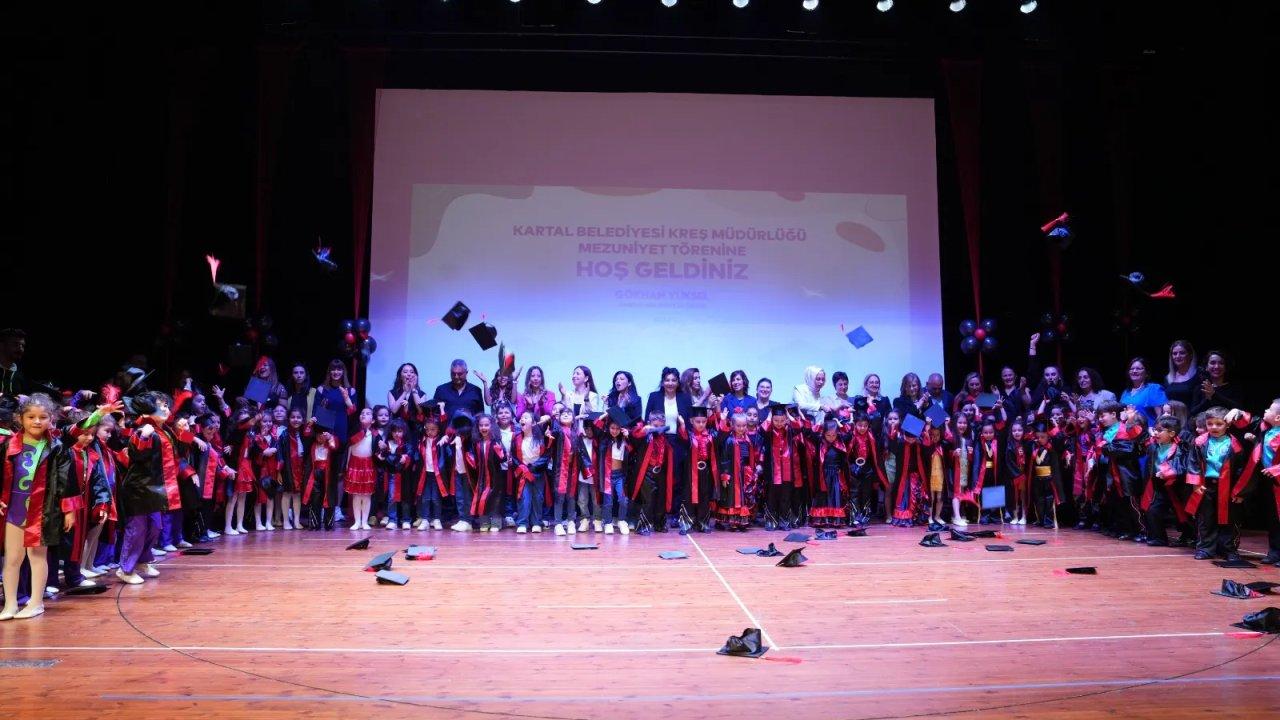 Kartal Belediyesi'ne ait kreşlerde mezuniyet heyecanı yaşandı