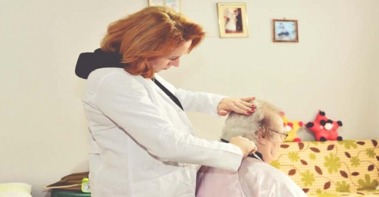 Beylikdüzü Belediyesi evde bakım hizmeti vermeye devam ediyor