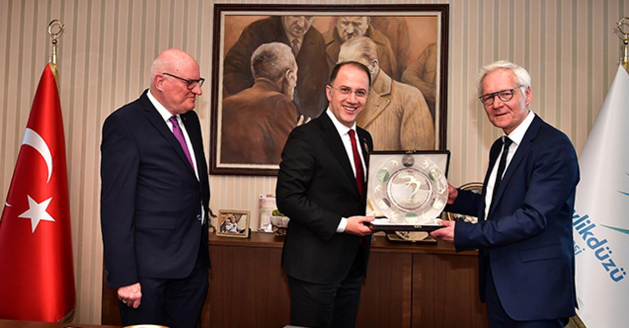 Beylikdüzü'ne kardeş geldi