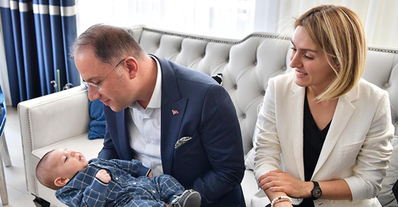 300. bebeğe merhaba dedi