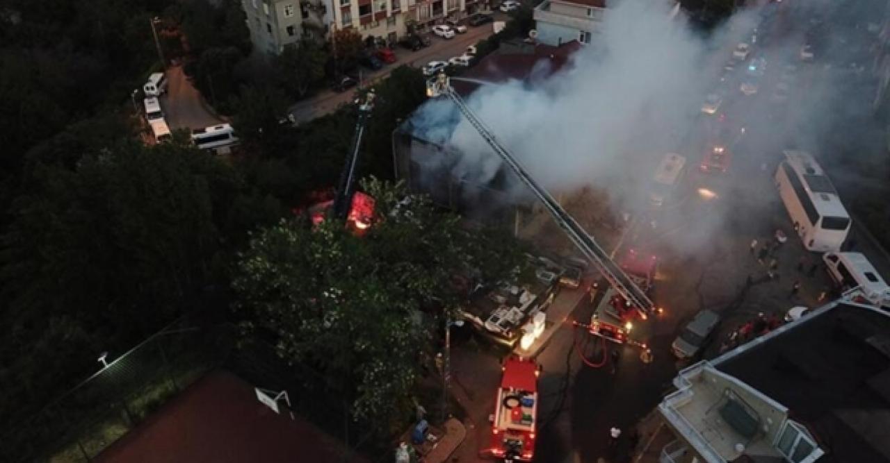 Ataşehir'de korkutan yangın