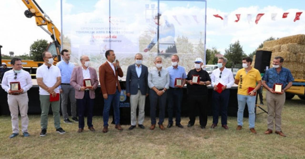 Silivri Belediyesi'nden 500 çiftçiye ücretsiz tohum desteği