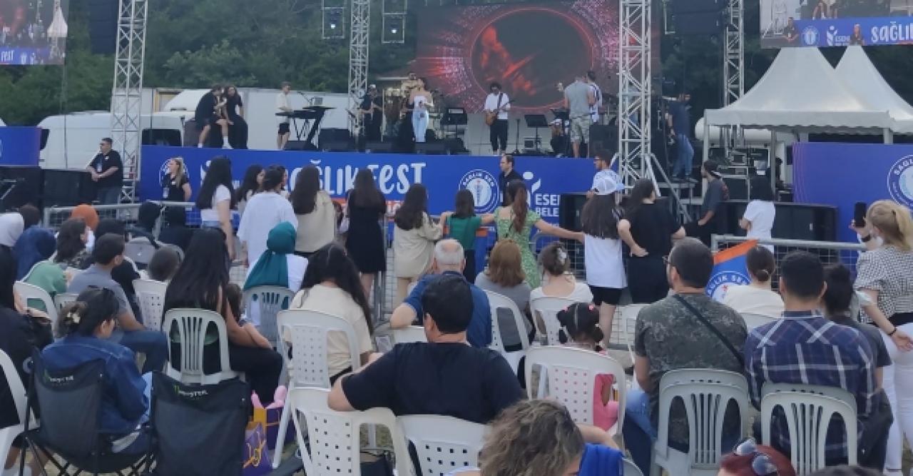 Sağlıkçılar stres attı