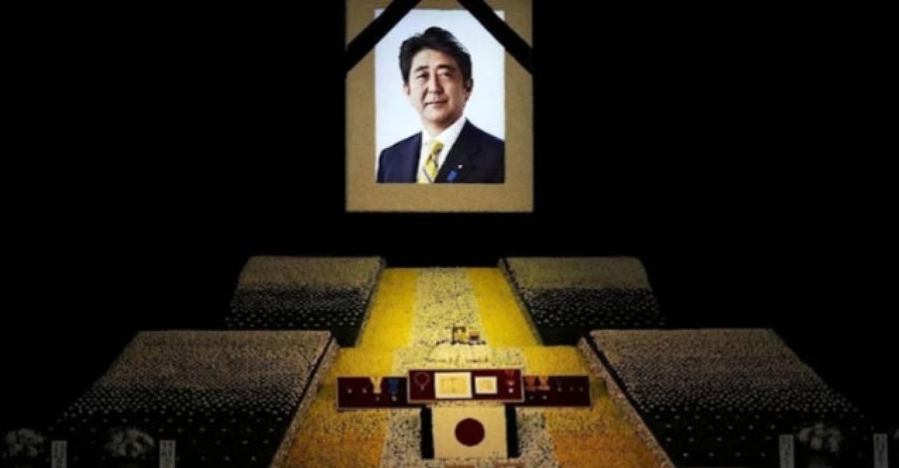 Japonya’da eski Başbakan Abe için düzenlenen cenaze töreni halk tarafından tepki gördü