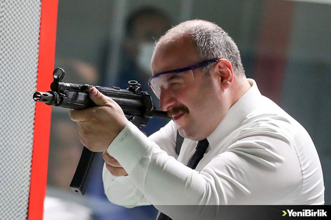 Bakan Varank, yerli balistik çözümler üreten Nurol Teknoloji'yi ziyaret etti