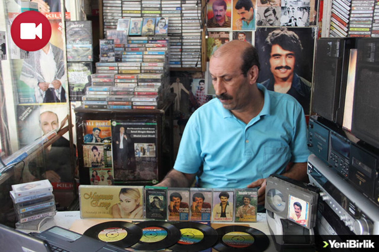 100 Taş Plaktan Oluşan koleksiyonunu Satışa Çıkarttı