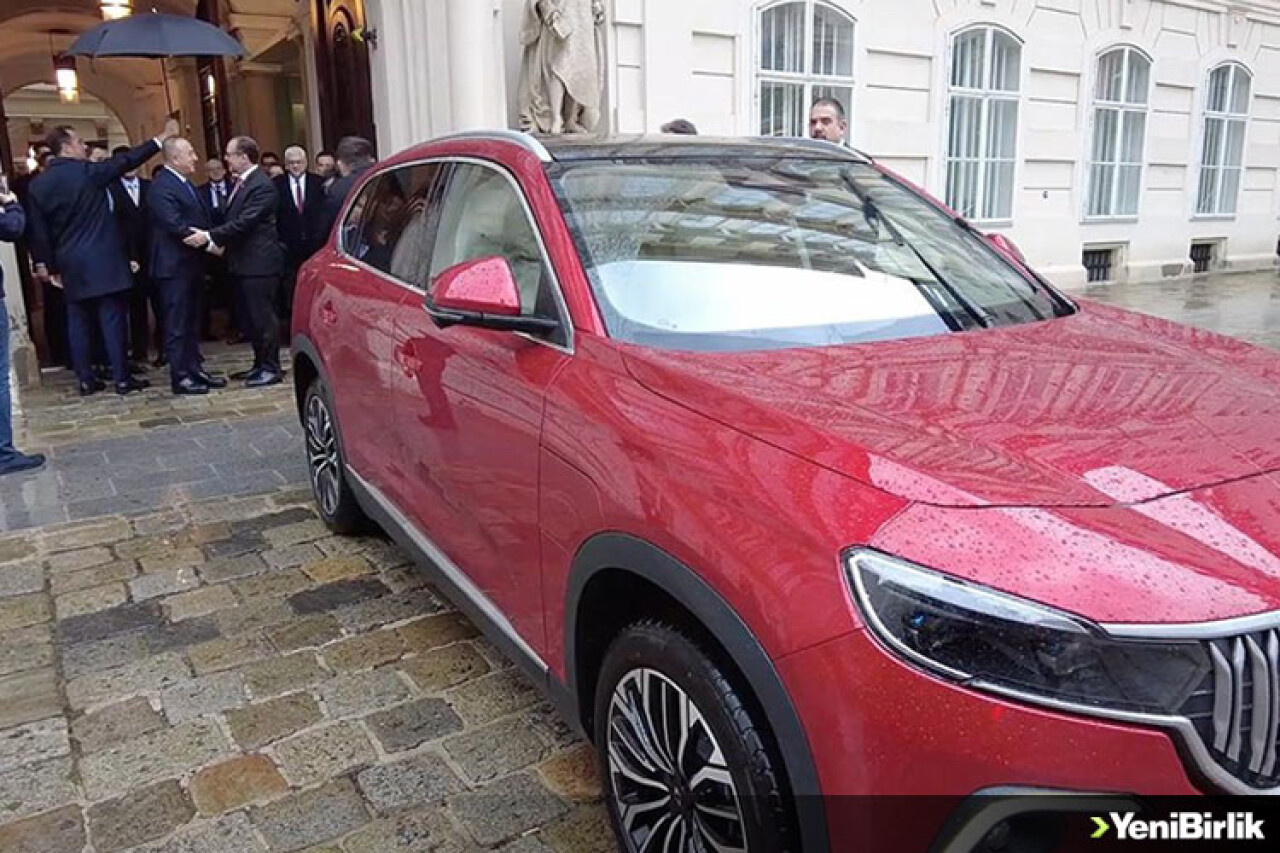 Bakan Çavuşoğlu Avusturyalı mevkidaşıyla görüşmeye Togg ile gitti