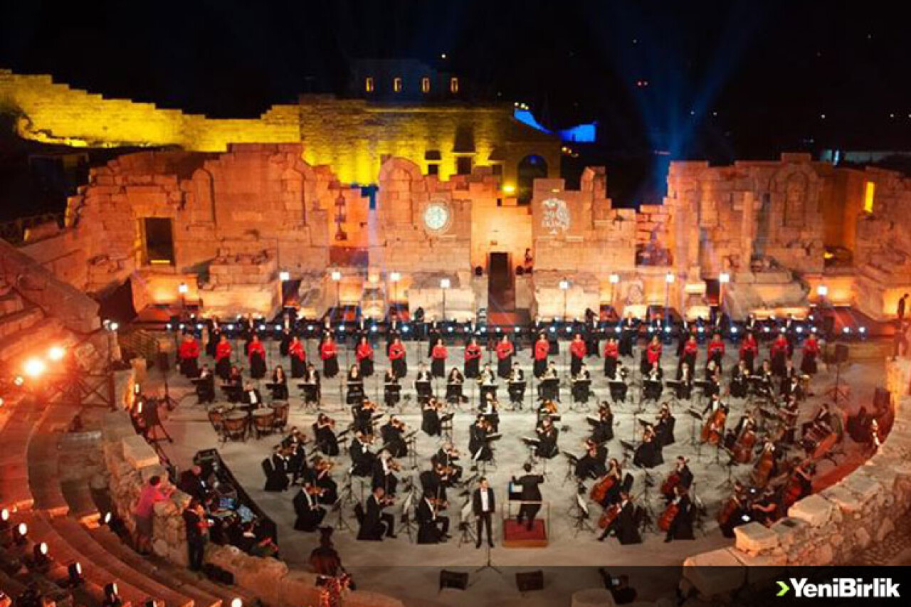 Patara Antik Kenti'nde Büyük Cumhuriyet Konseri düzenlendi