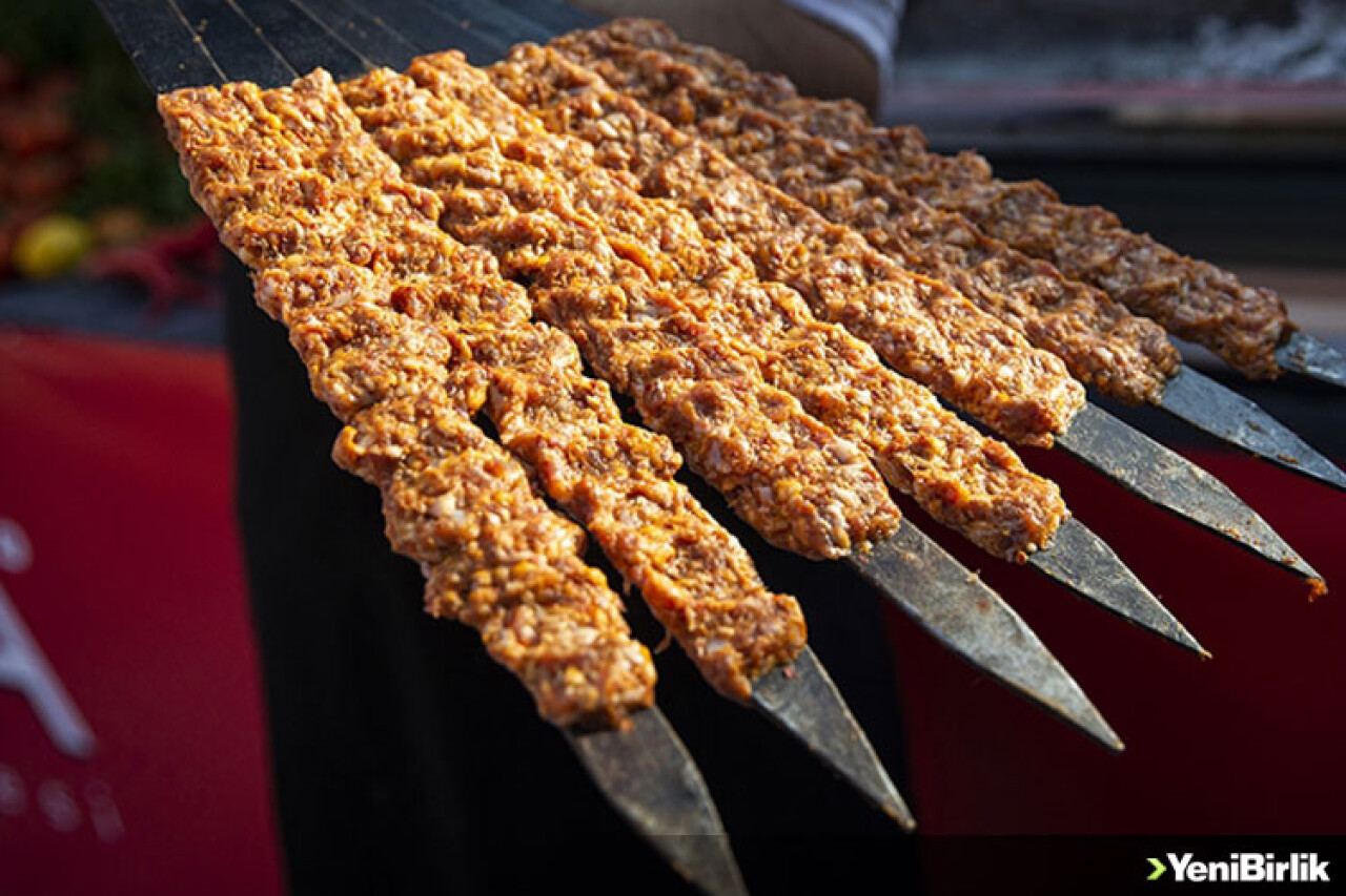 Türklerin vazgeçemeyeceği lezzet: "Kebap"