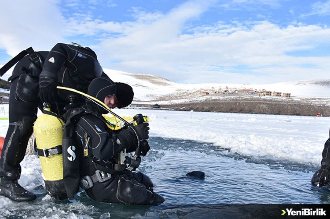 'Umut' ve 'nefes' olmak için su altında yoğun mesai yapan tim: SAK
