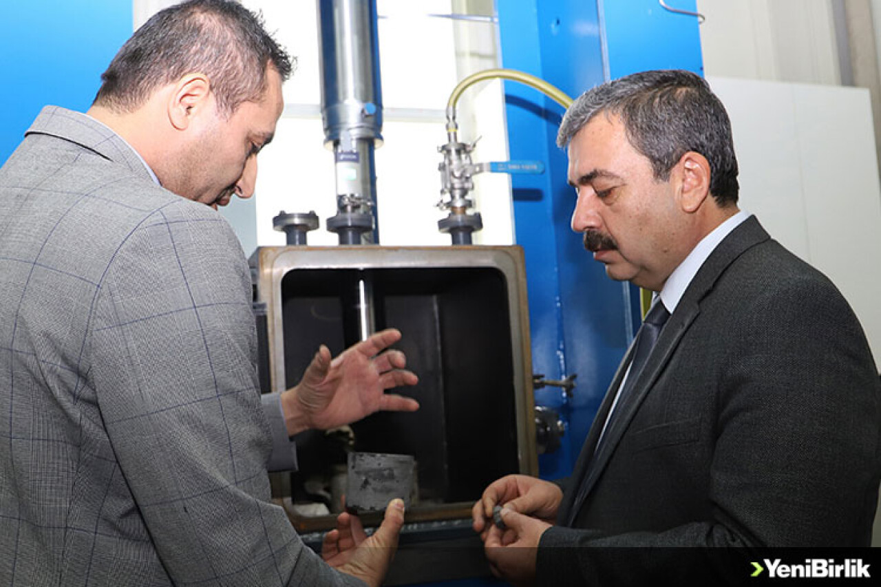 "Neodimyum-Demir-Bor" mıknatıslar Türkiye'de laboratuvarda üretildi