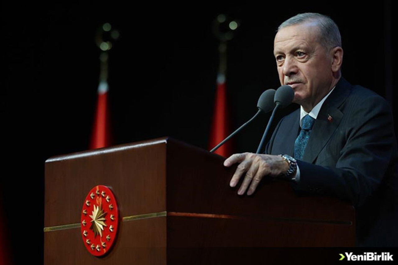 "Önceliklerimizin en başında Türkiye'yi darbe anayasasından kurtarmak var"